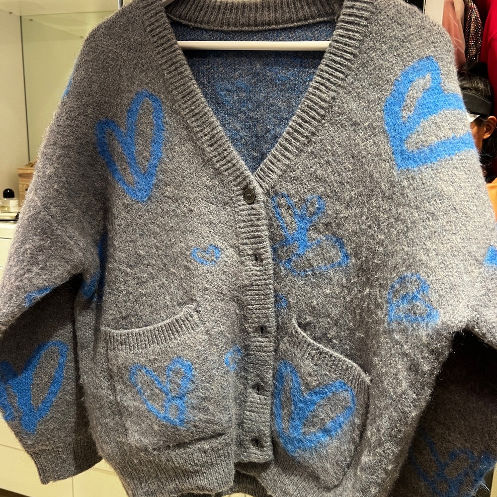 Cozy Grey Sweater with Blue Heart Patterns